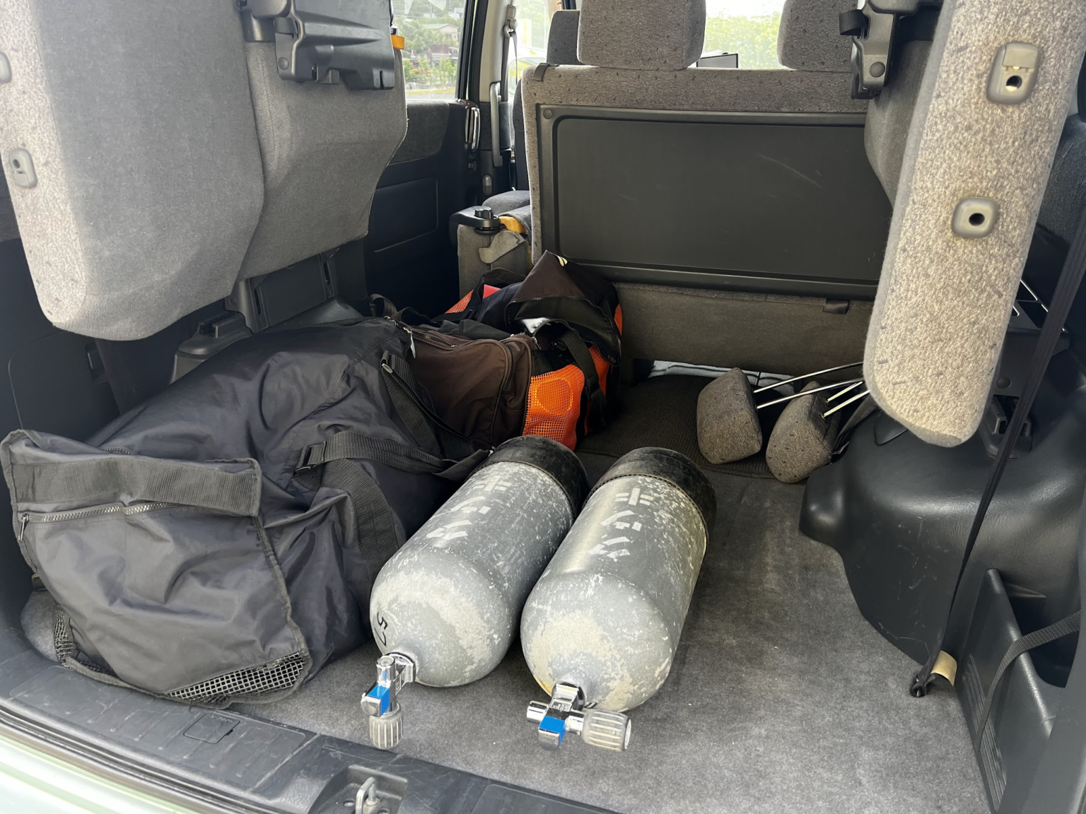 【2023年11月】ゴリラチョップでセルフダイビング タンクレンタルはMMC（本部そば）1本550円(税込) まじめか